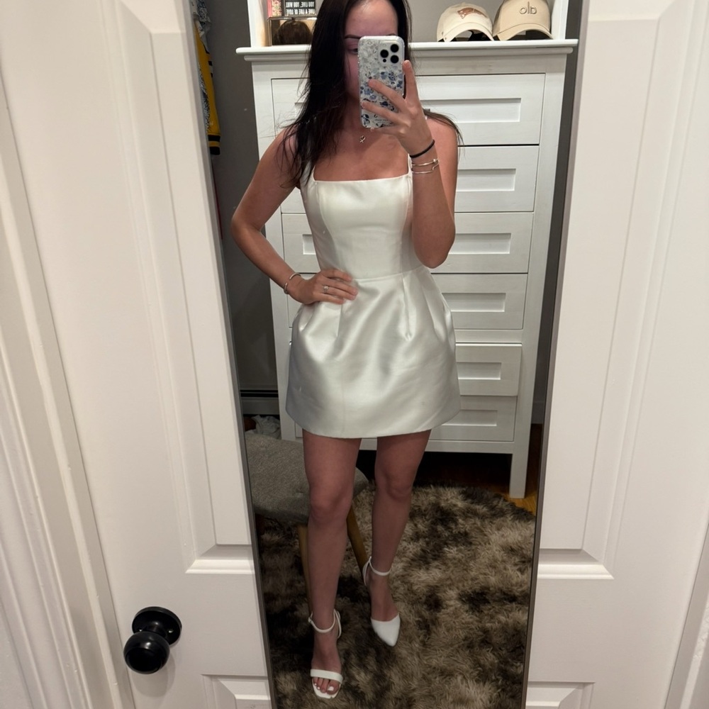 UNTAMED PETALS BY AMANDA JUDGE White Mini Dress - Picture 3 of 4
